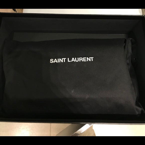 YSL SUNSET MEDIUM CROCODILE EMBOSSED SHINY LEATHER - Picture 8 of 8